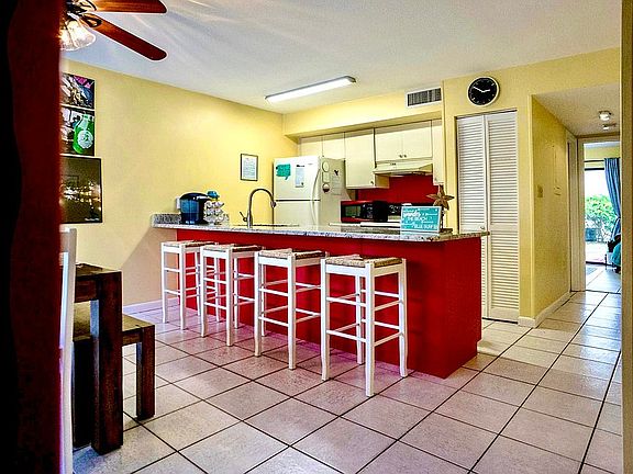 3rd image of 2312 Scenic Gulf Dr Unit 18