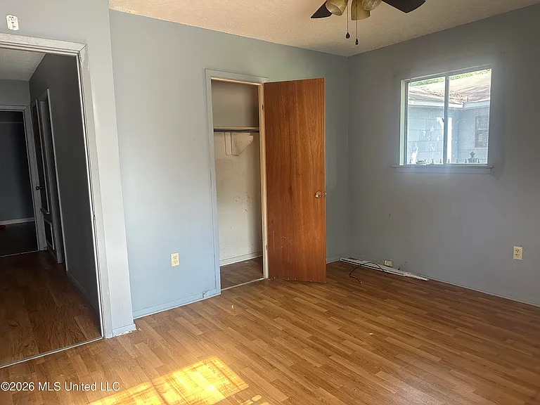 3655 Horton St — Photo 23