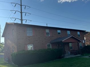 10318 Greentree Ln, Louisville, KY 40272