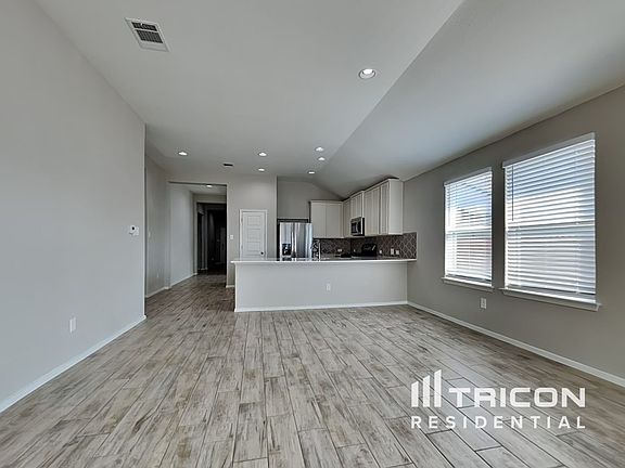 3rd image of 112 Horsemint Way