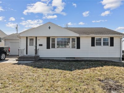 1453 Golfview Dr NE, Cedar Rapids, IA, 52402