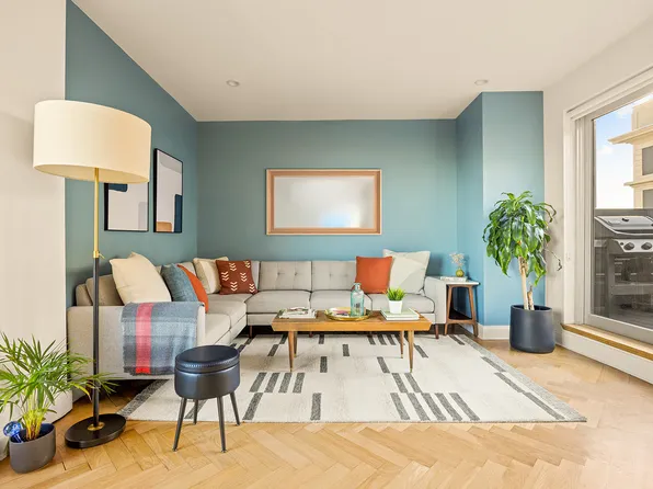 531 Vanderbilt Avenue image 2 of 21