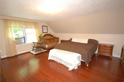 1st image of 60 Woodrow Ave