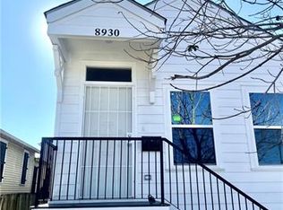 8930 Olive St, New Orleans, LA 70118