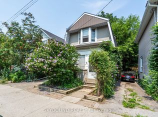 76 Eastwood Rd, Toronto, ON M4L 2C8
