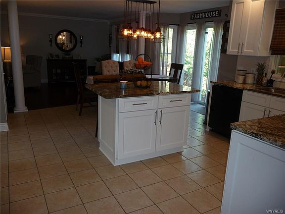 4th image of 4485 Richwood Dr