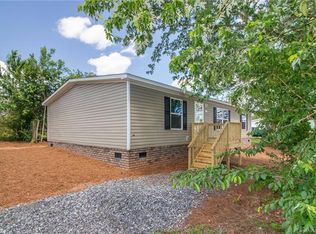 327 Branchwood Rd, Statesville, NC 28625
