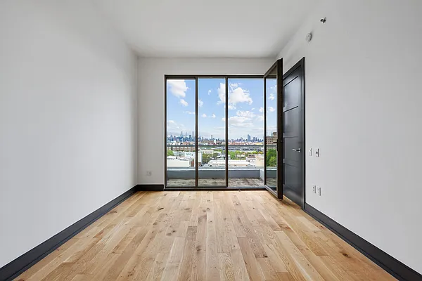 Rented by The KCI Group | media 43