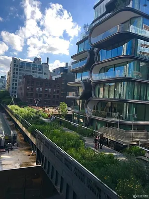 Rented by Oxford Property Group | media 43