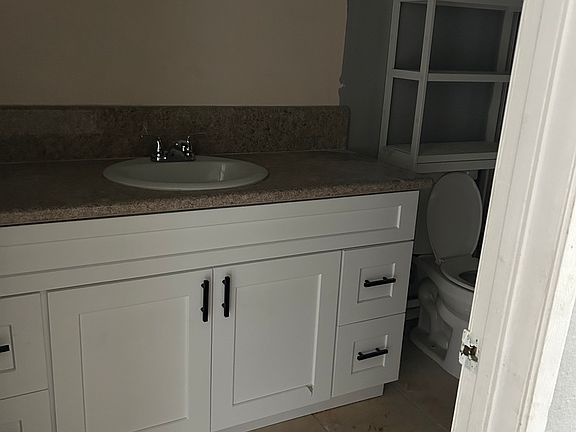 2nd image of 22829 Pahute Dr