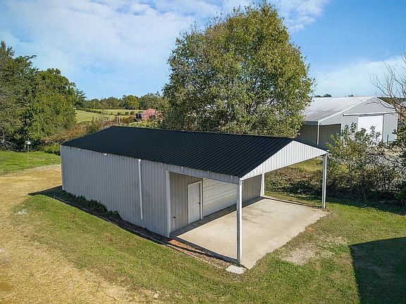 4th image of 415 Allen Ferry Rd