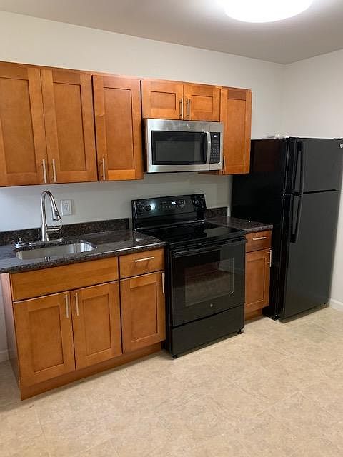 1st image of 2217 N Sydenham St #B