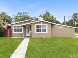 6298 NW 12th St, Sunrise, FL 33313