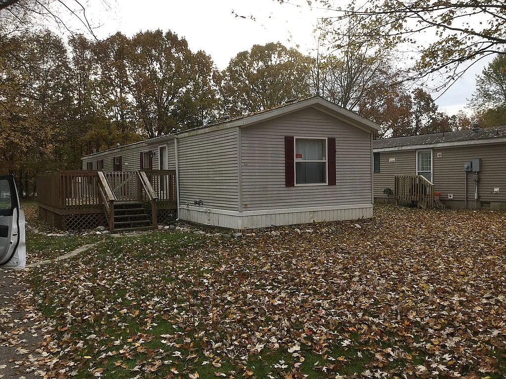 481 Cherokee Bnd photo 1