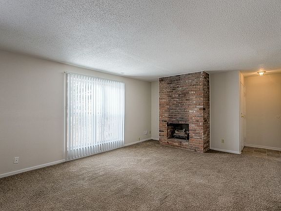 2nd image of 8718 Wornall Rd Office 9