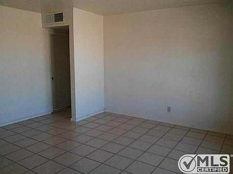4th image of 6108 Delta Dr