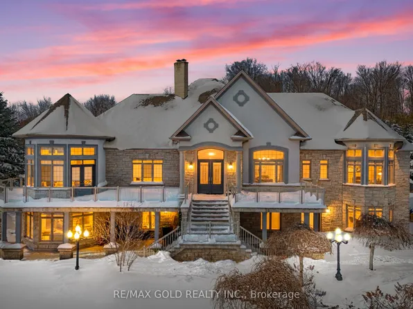 3722 The Grange Side Rd, Caledon, ON L7C 2L4