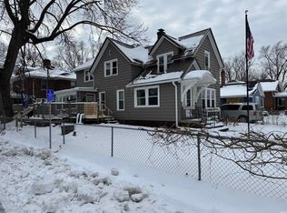 701 W 3rd St, Mishawaka, IN 46544