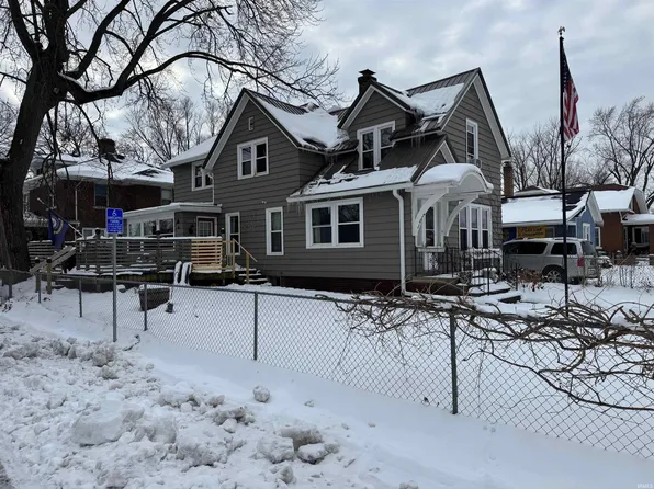 701 W 3rd St, Mishawaka, IN 46544