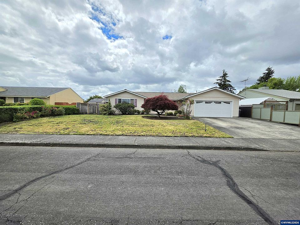 1st image of 3651 Meadow Park Loop NE