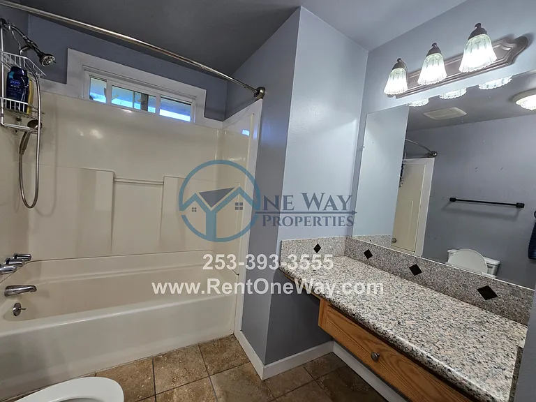 25502 Mountain Hwy E — Photo 12