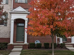 27976 Middleton Dr #43, Novi, MI 48377
