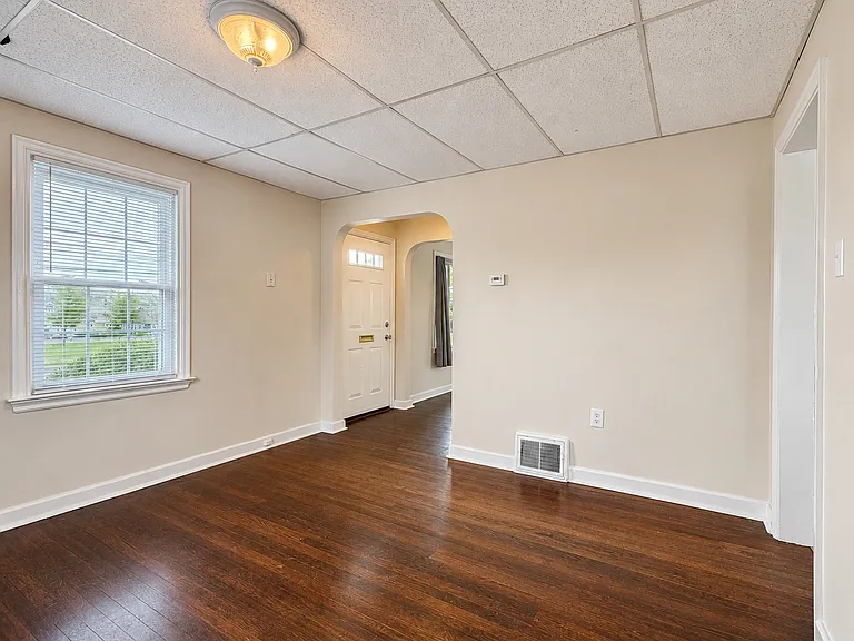 430 Brimmer Ave — Photo 8