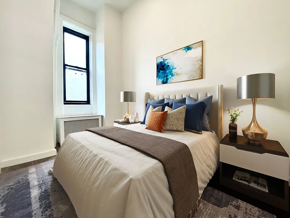 444 W 48th St #1R