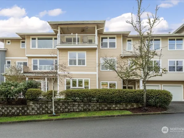 22629 SE 44th Place, Issaquah, WA 98029