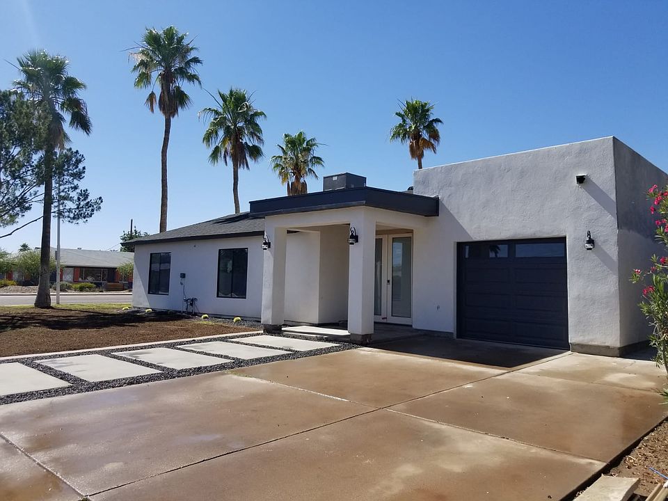 1st image of 8402 E Cambridge Ave