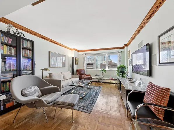 215 Adams St APT 16H, Brooklyn, NY 11201