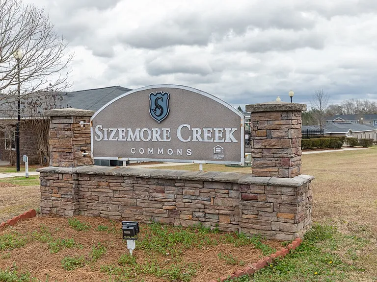 Sizemore Creek Apartments — Photo 26