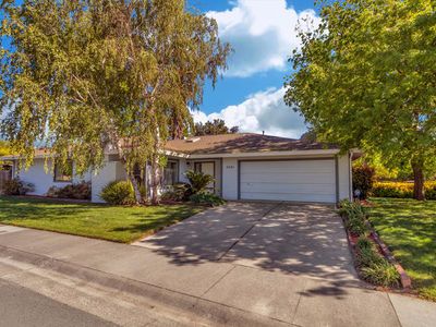 7531 S Land Park Dr, Sacramento, CA, 95831