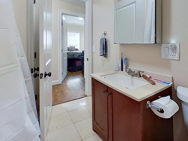 2969 Washington St #2R — Photo 10