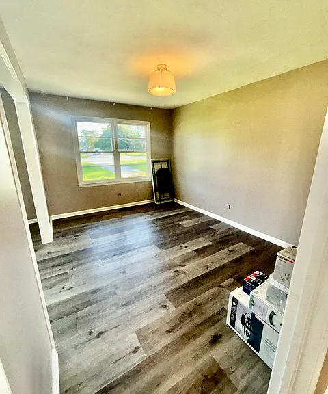 1205 Thomwal St — Photo 11