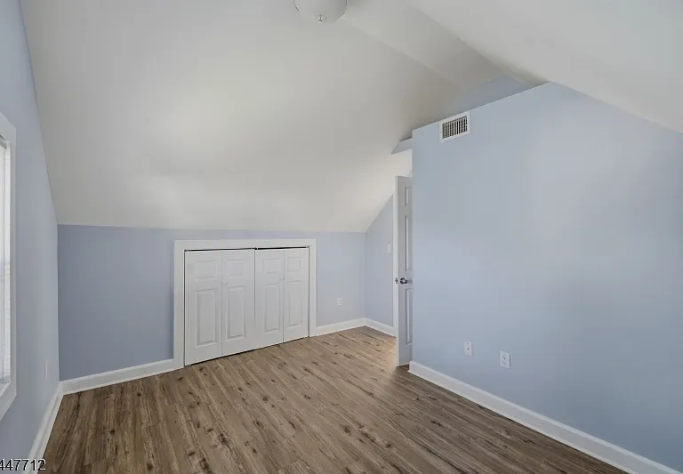 161 Broughton Ave #2 — Photo 10