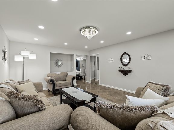 4th image of 37010 Calka Dr