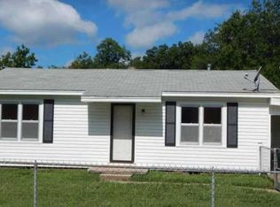 29 Meadow St, Lone Grove, OK 73443