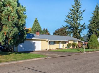 1008 57th St, Springfield, OR 97478