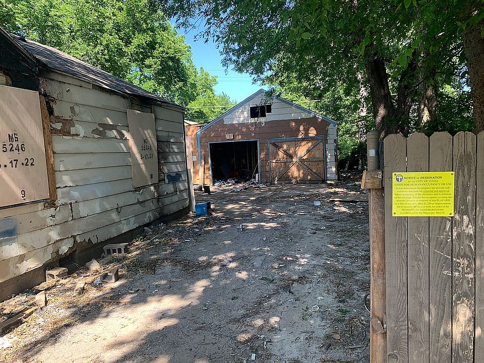 1st image of 1925 N Norwood Ave