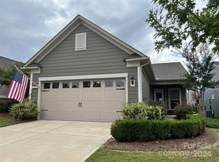 735 Birchway Dr, Fort Mill, SC 29715