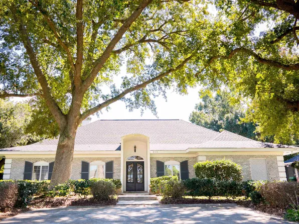 213 W 86th St, Cut Off, LA 70345