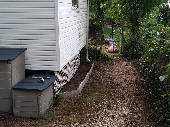 Right side from backyard