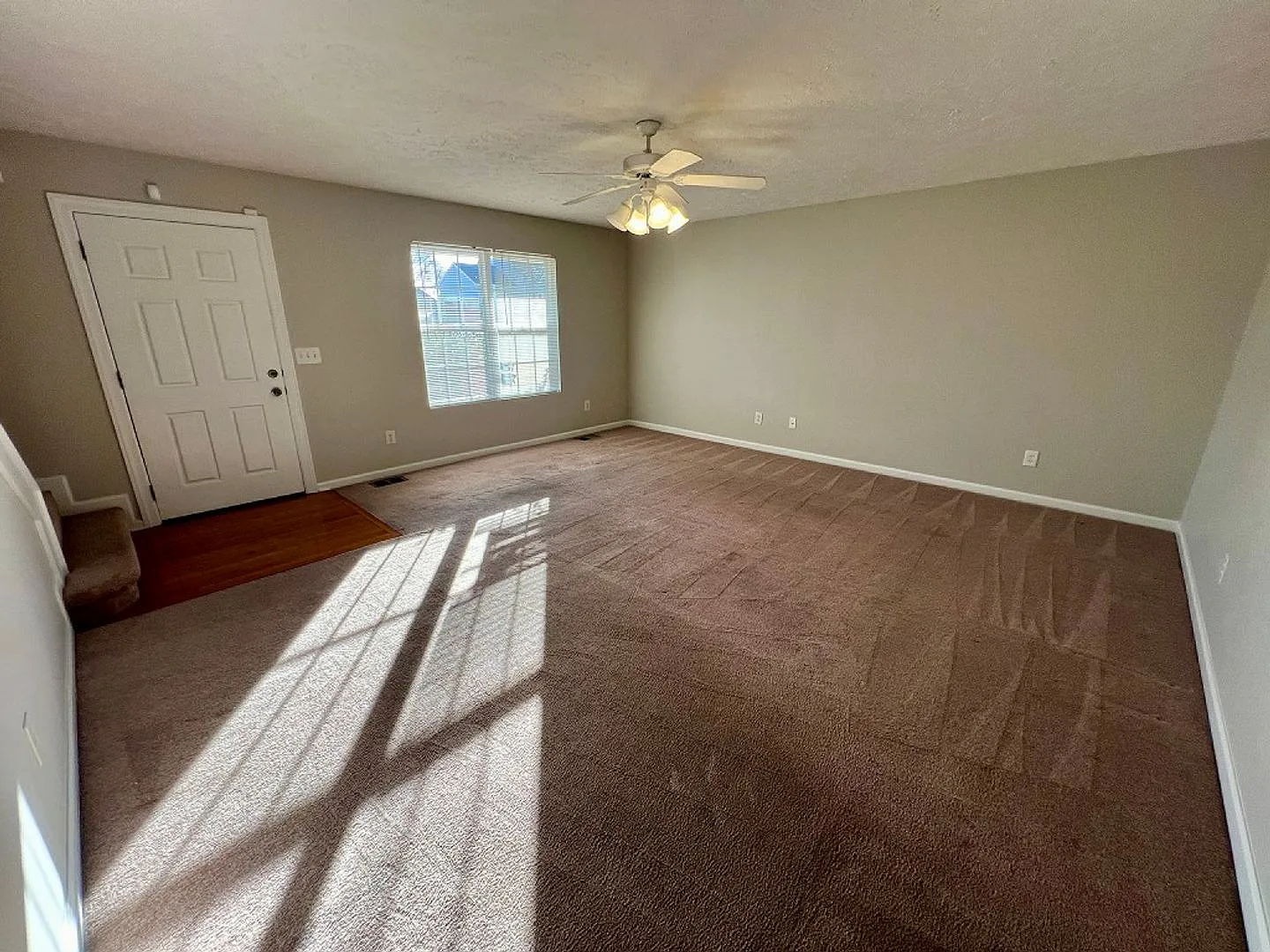 3 Bed/2 Bath W. Bonus & Fenced Yard in West Murfreesboro — Photo 4