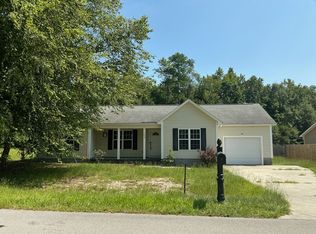 103 Worvin Ln, Richlands, NC 28574