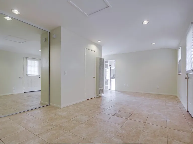 5305 La Jolla Mesa Dr — Photo 25