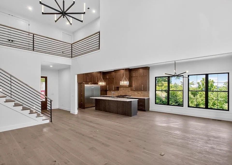 19 Jones Cir