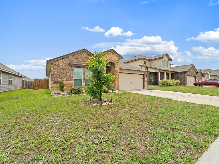 2332 Pintail Loop — Photo 2