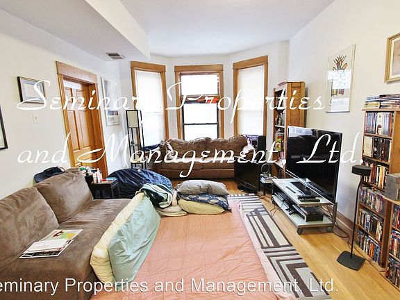 3rd image of 1451 W Carmen Ave #2F