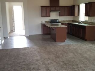 5561 E Eugenia Ave, Fresno, CA 93727